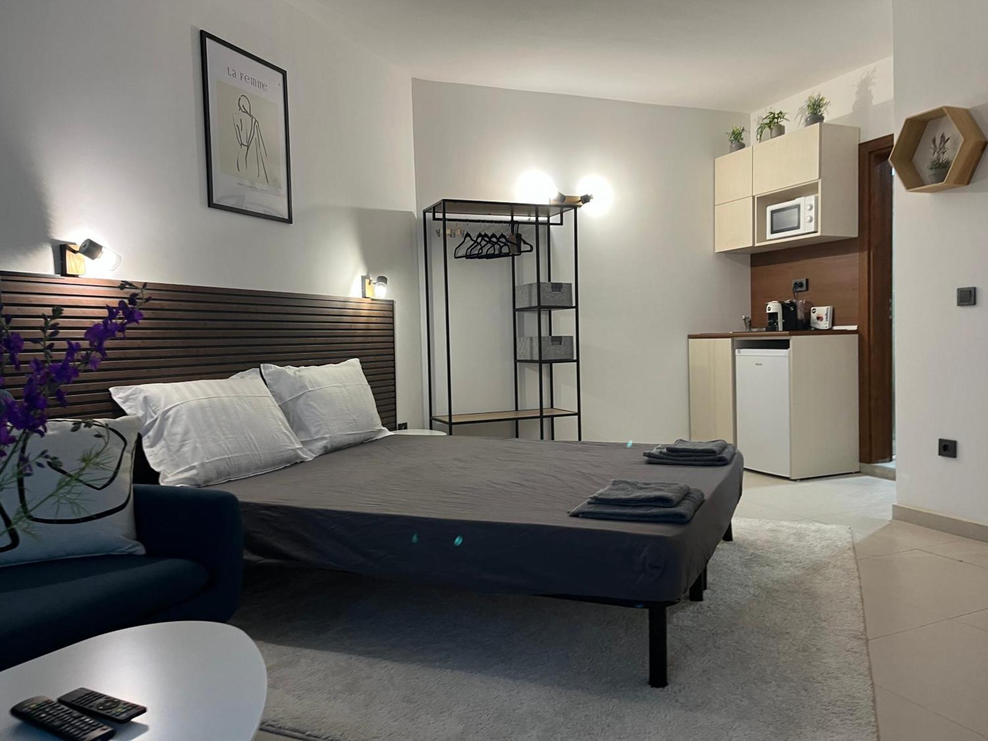 Golf Coast Boutique Studio With Sea View Topola Extérieur photo